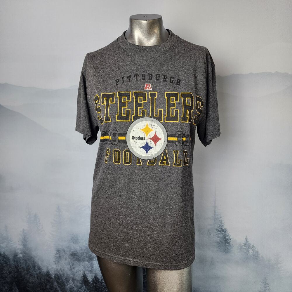 NFL Team Apparel Pittsburgh Steelers Football Crew Neck Tee | Unisex Medium